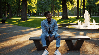 20250217_1348_Serene Park Melodies_simple_compose_01jmay4wqvebpbehr98fr9dh39 (1).gif