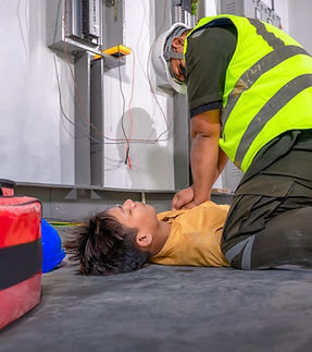 LVR CPR South Australia Image show person performing CPR on an unconcious unresponive pers