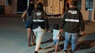 Mulher é presa após tentar vender a filha por R$ 20 mil no Facebook