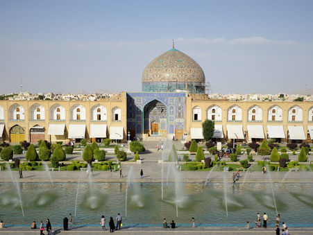 謹賀新年 そしてイランへ渡航のご連絡