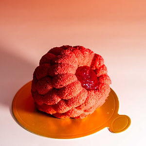 Trompe L'Oeil Raspberry