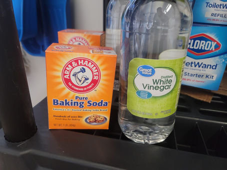 Old Cleaning Trick, Baking Soda and Vinegar