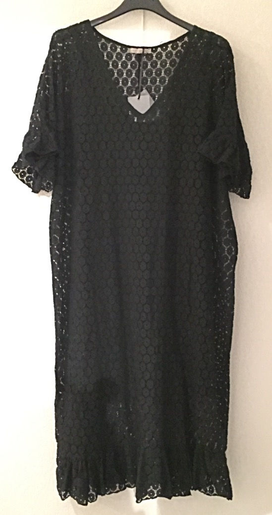Miniature : Robe large en dentelle boheme noir