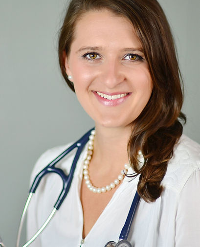 Dr. Kelly McGuire ND