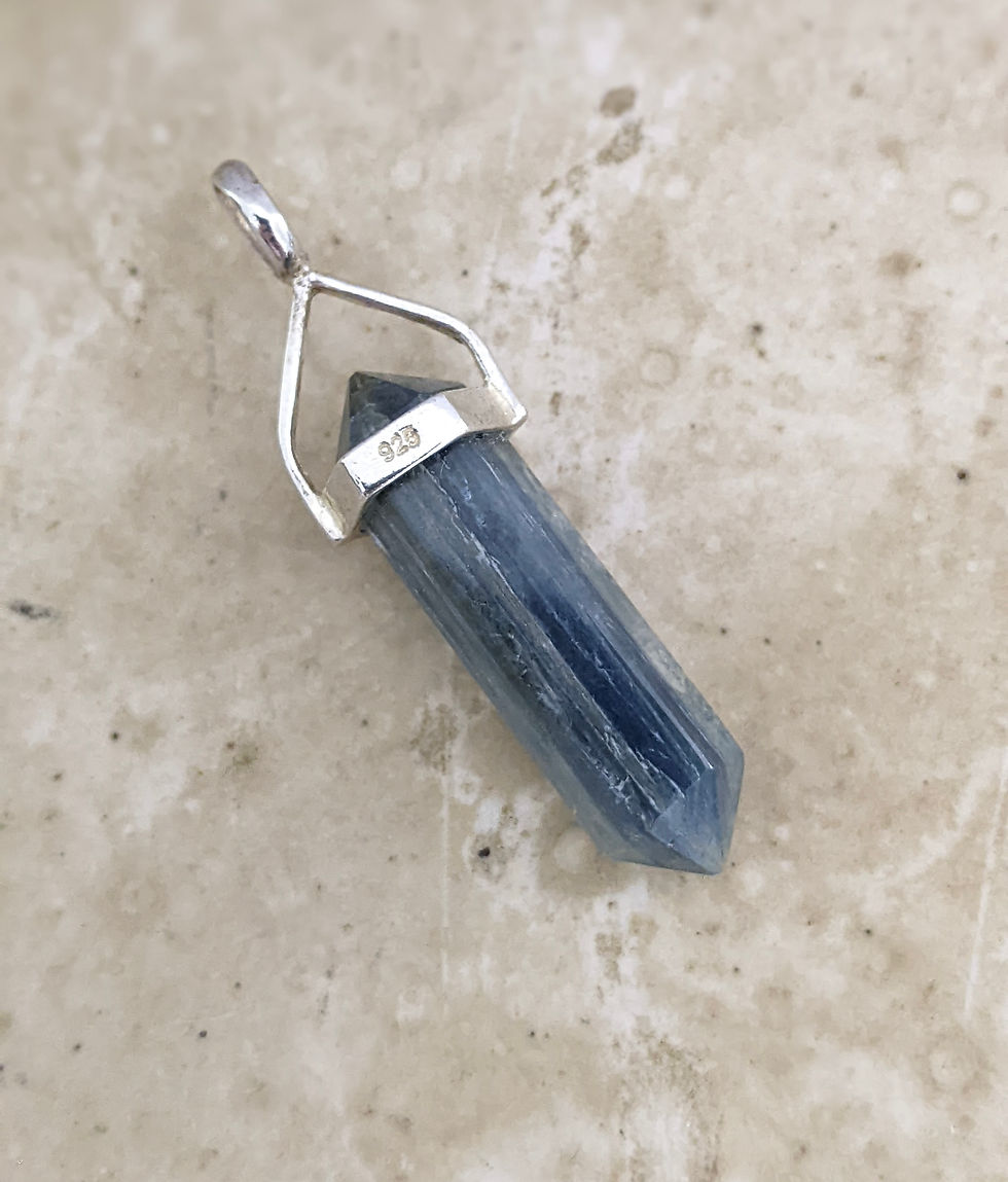 Thumbnail: Blue Kyanite Double Terminated Pendant Crystal Point Generatot 925 Sterlin