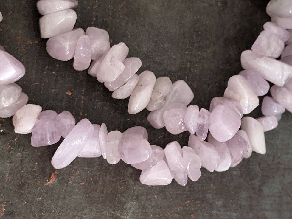 Thumbnail: Lot of 2 Kunzite Chip Stretch Bracelets Soft Lavender Top Grade Healing Gem