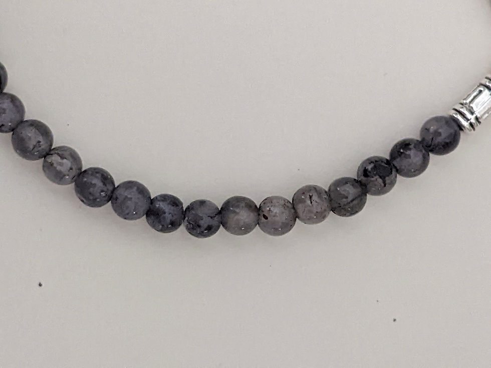 Thumbnail: Rare Iolite Bracelet 4mm Beads Silver Tone Clasp Handmade in Australia