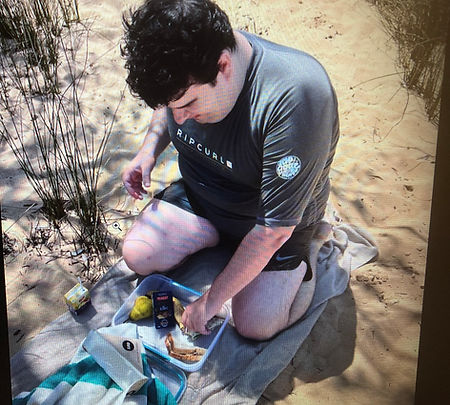 Picnic lunch at the beach