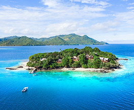 Fiji's islands and beaches