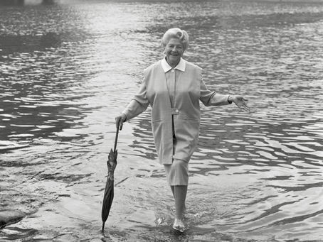Hommage à Madame la Comtesse de Paris