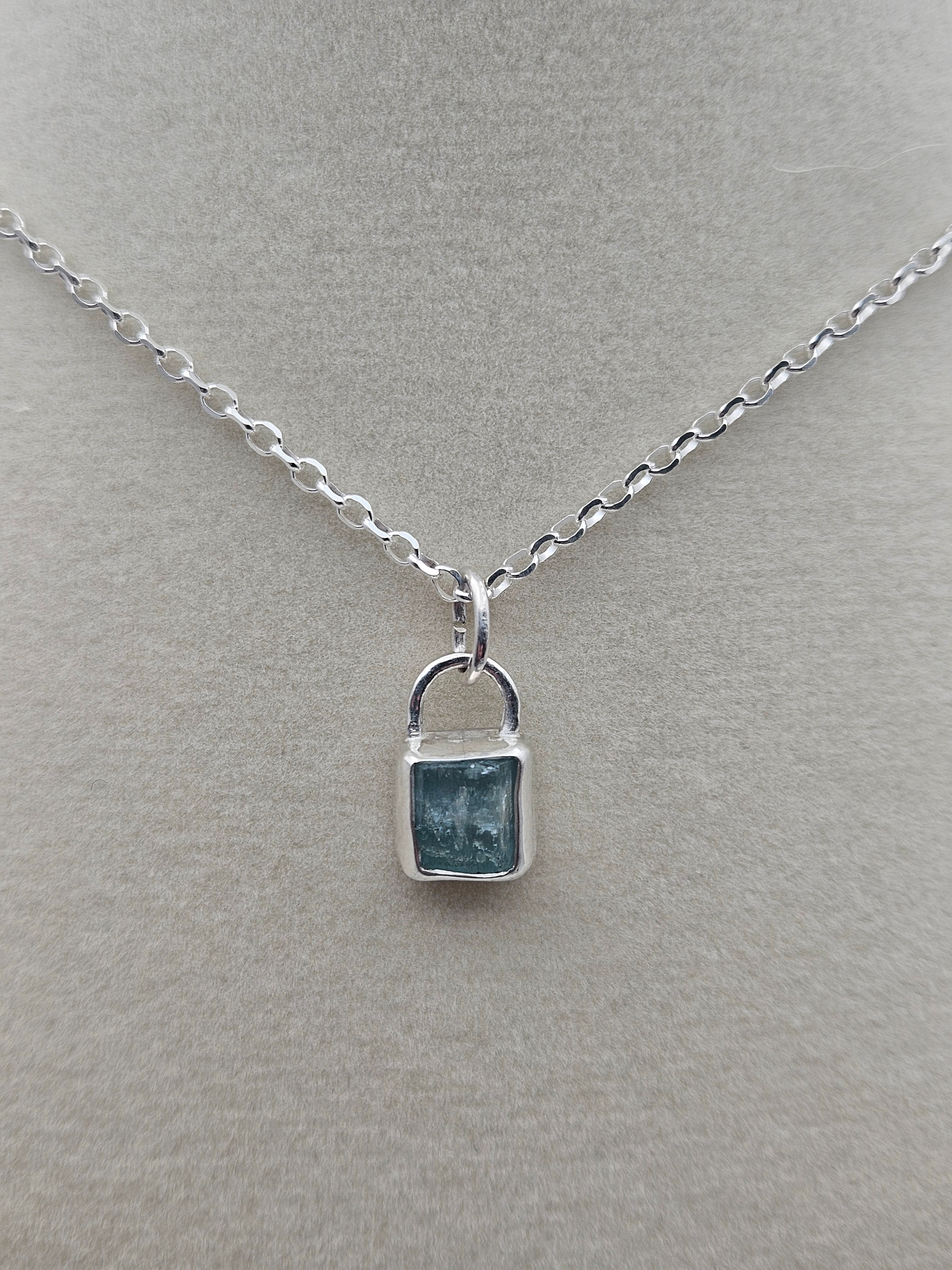 Natural Aquamarine Pendant