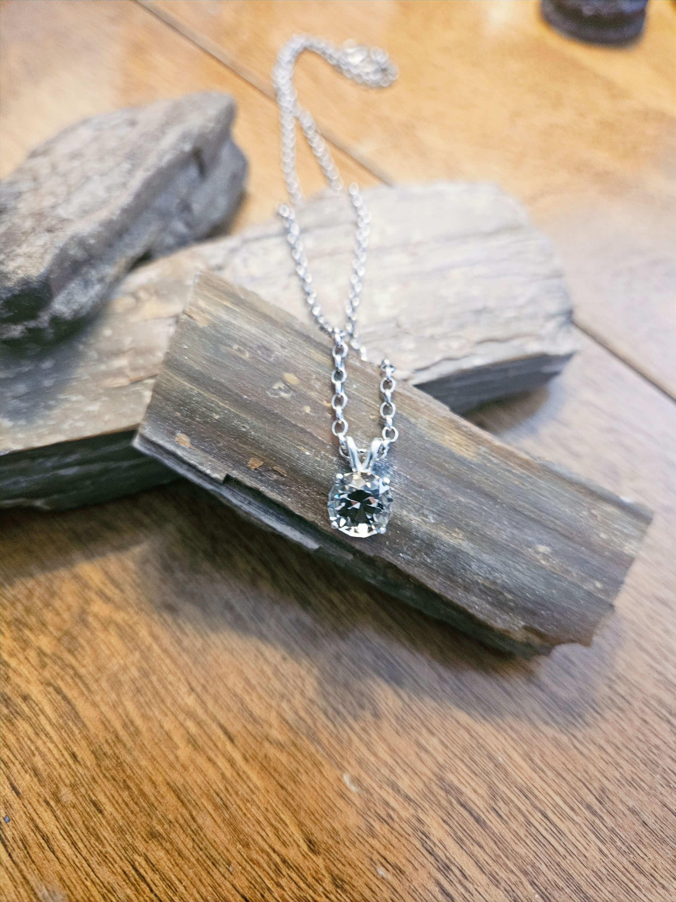 2.1 carat 8mm Smoky Quartz, Round cut