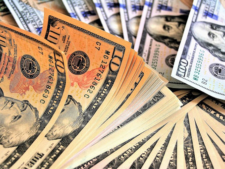 Por que o real é a moeda que mais perdeu em relação ao dólar em 2020