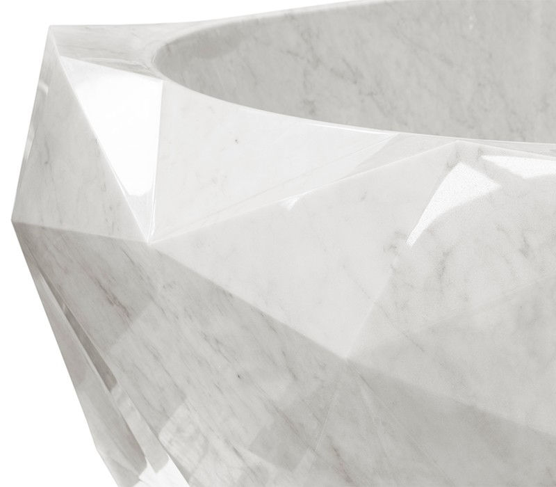 Thumbnail: Carrara Marble Diamond Shaped Luxury Bathtub