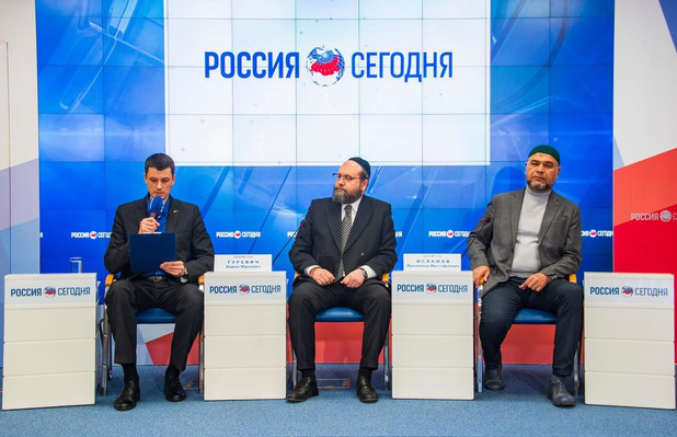 Пресс - конференция в РИА - Новости Крыма