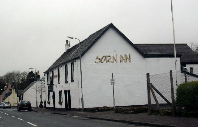 A photo of the sorn inn.