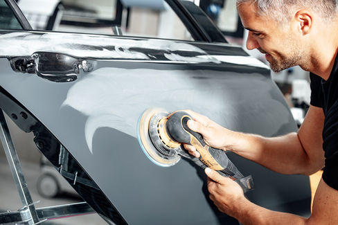 Werbekampagne Unfallspezialist der Porsche Austria - professionelle Werbefotografin Salzburg
