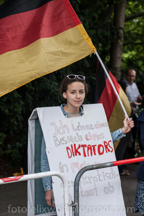Sisi_Präsident_20150603_121759_123.jpg