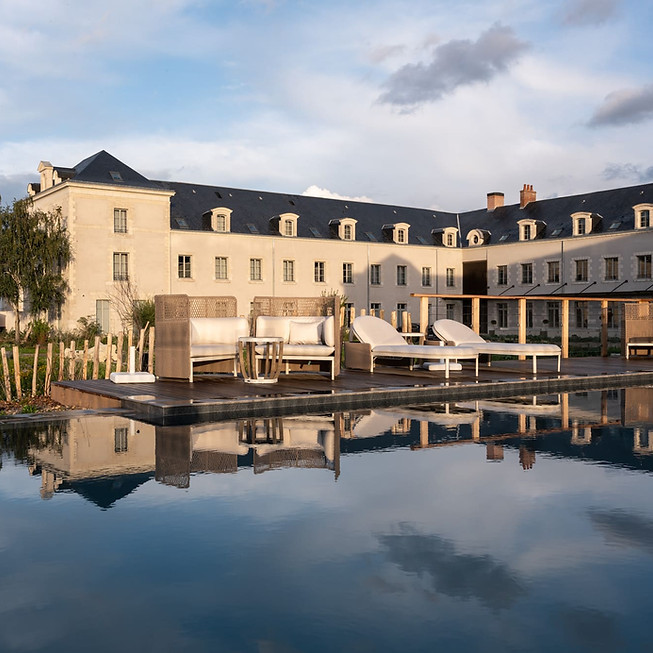 Élégance et charme historique de l’Hôtel Fleur de Loire