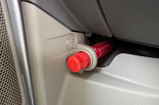 令和1年式スズキ エブリィ PC レーダーブレーキサポート　バック障害物センサー　キーレス　パワーウインドウ　低燃費 DA17V  | DeliveryWorks デリバリーワークス 中古車 商用車 販売 リース | 軽バン 軽トラ |  大阪 京都 奈良 交野 枚方 寝屋川 四條畷 八幡 生駒