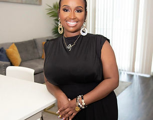 Soleil Headshot (2023).jpeg