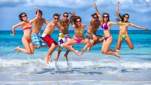 Spring Break in Los Angeles (Ultimate Guide) ⛱️