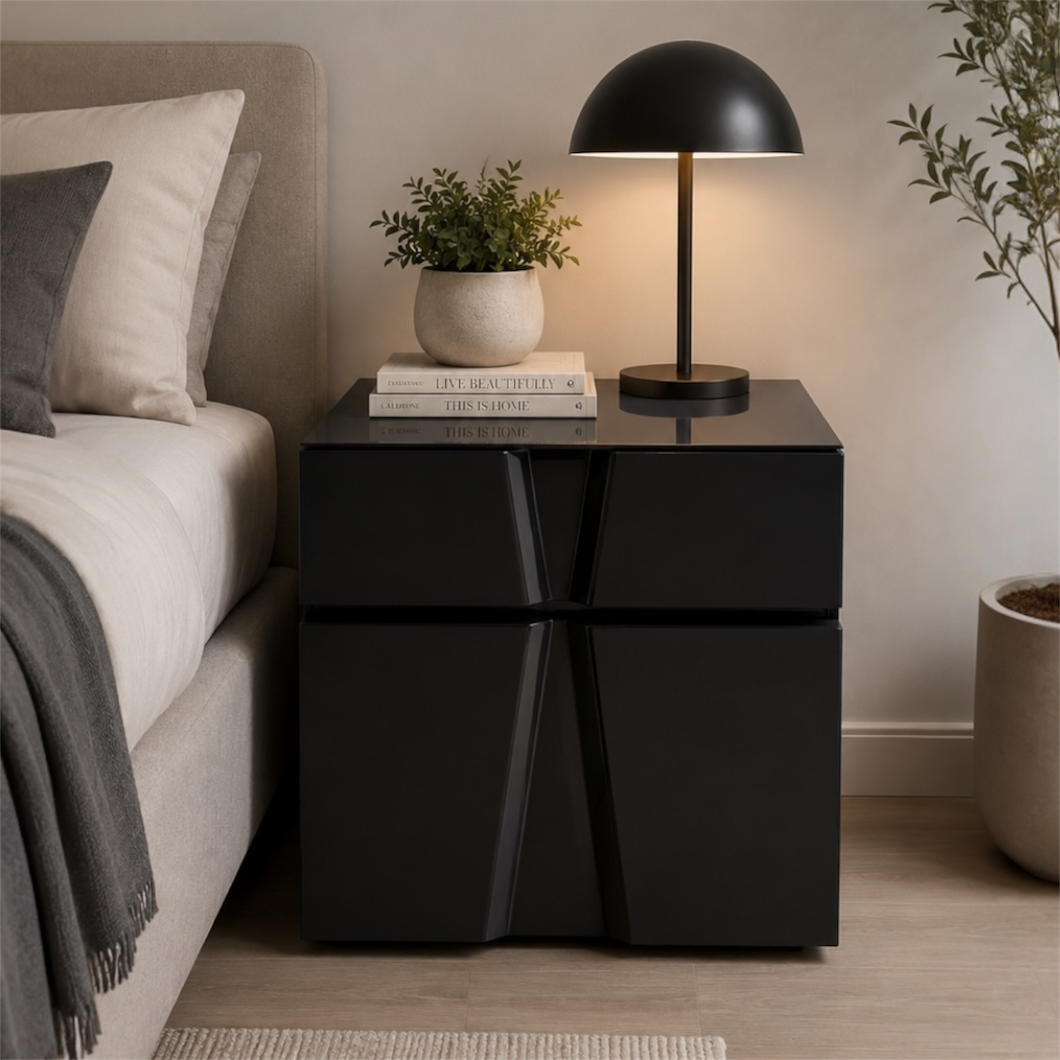 Horizon Pedestal - Black
