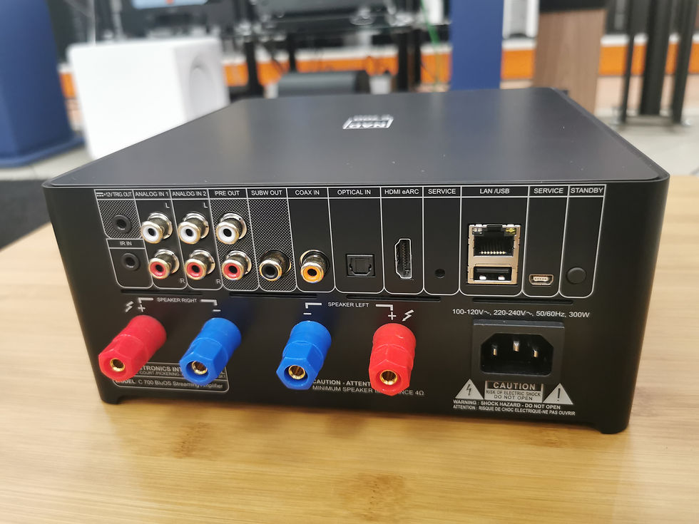 Miniatura: Nad C700