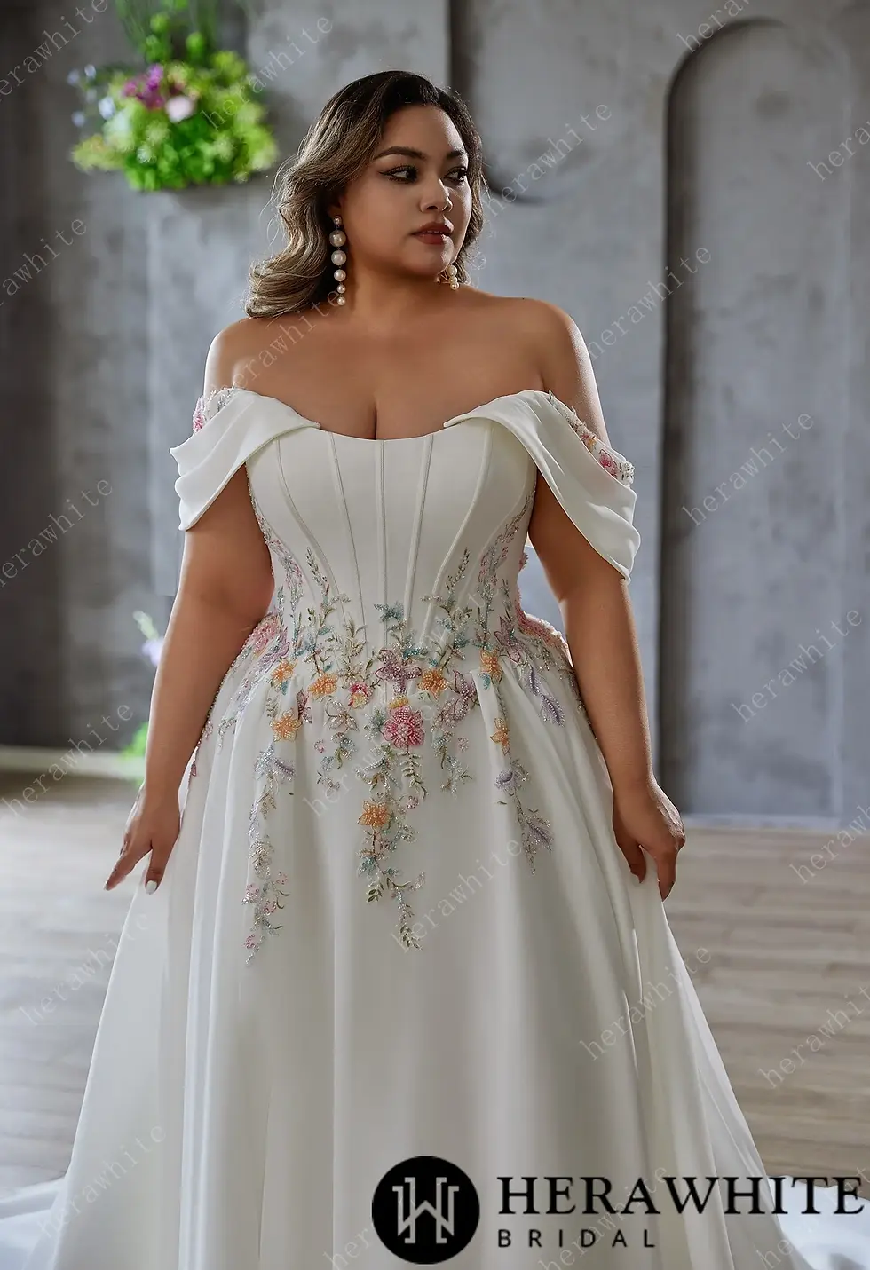 Thumbnail: HW3686 (CURVY)