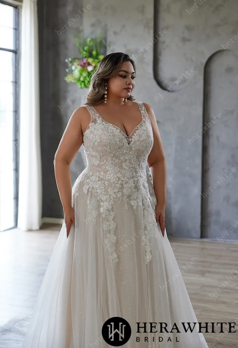 Thumbnail: HW3677 (CURVY)