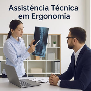 Pessoa explicando um exame de raio-x para uma outra pessoa