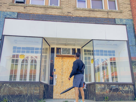 Sean Mapp Teams Up With Niagara Beautification Commission to Continue Pine Avenue Cleanup