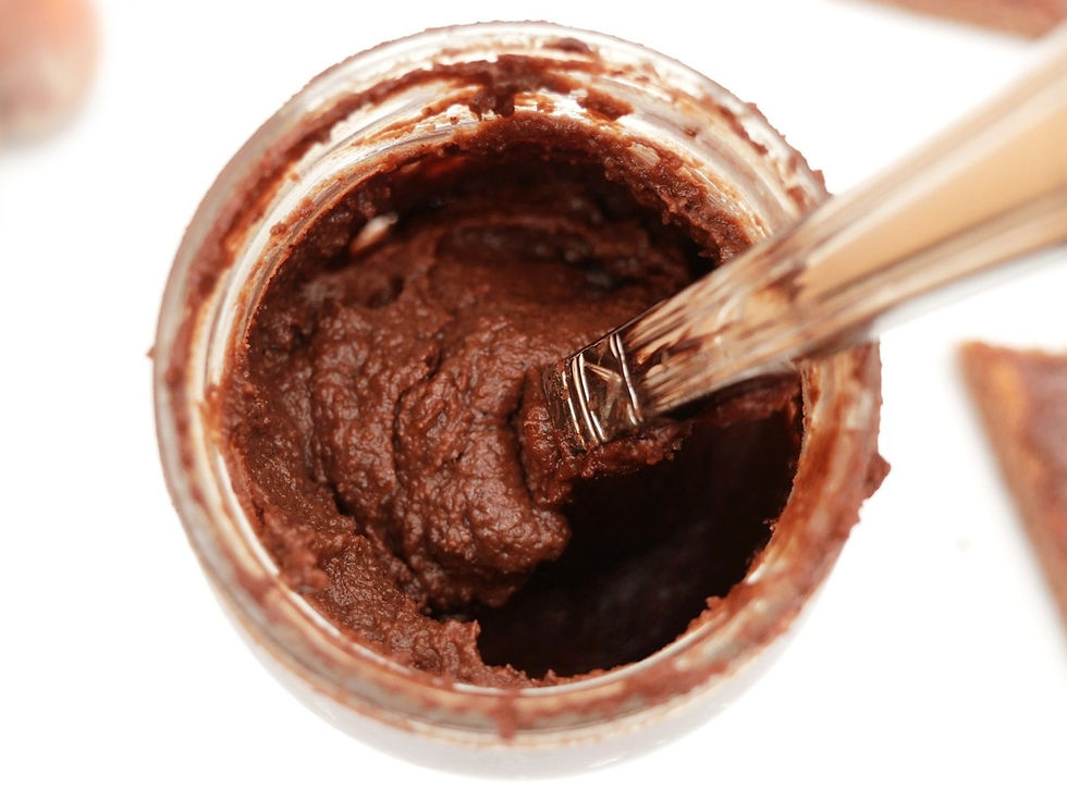 Homemade Vegan Nutella (oil free + sugar free)