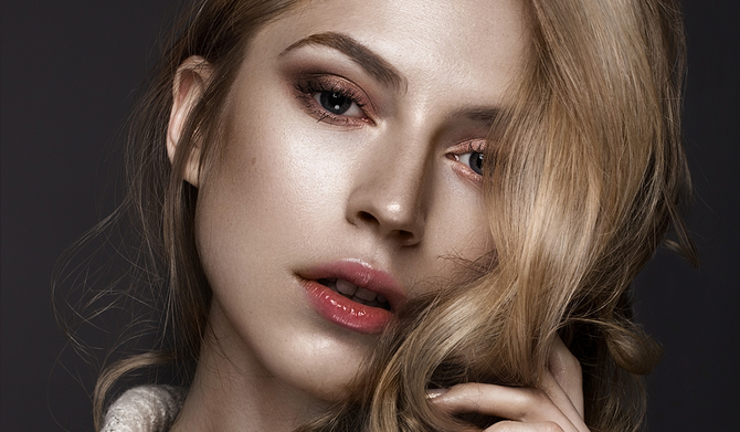 Why your Oily Skin Needs a Face Oil