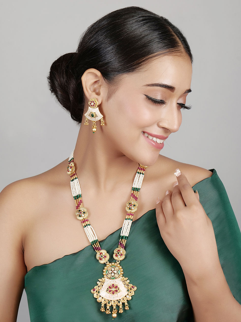 copper necklace is more than just a piece of jewelry