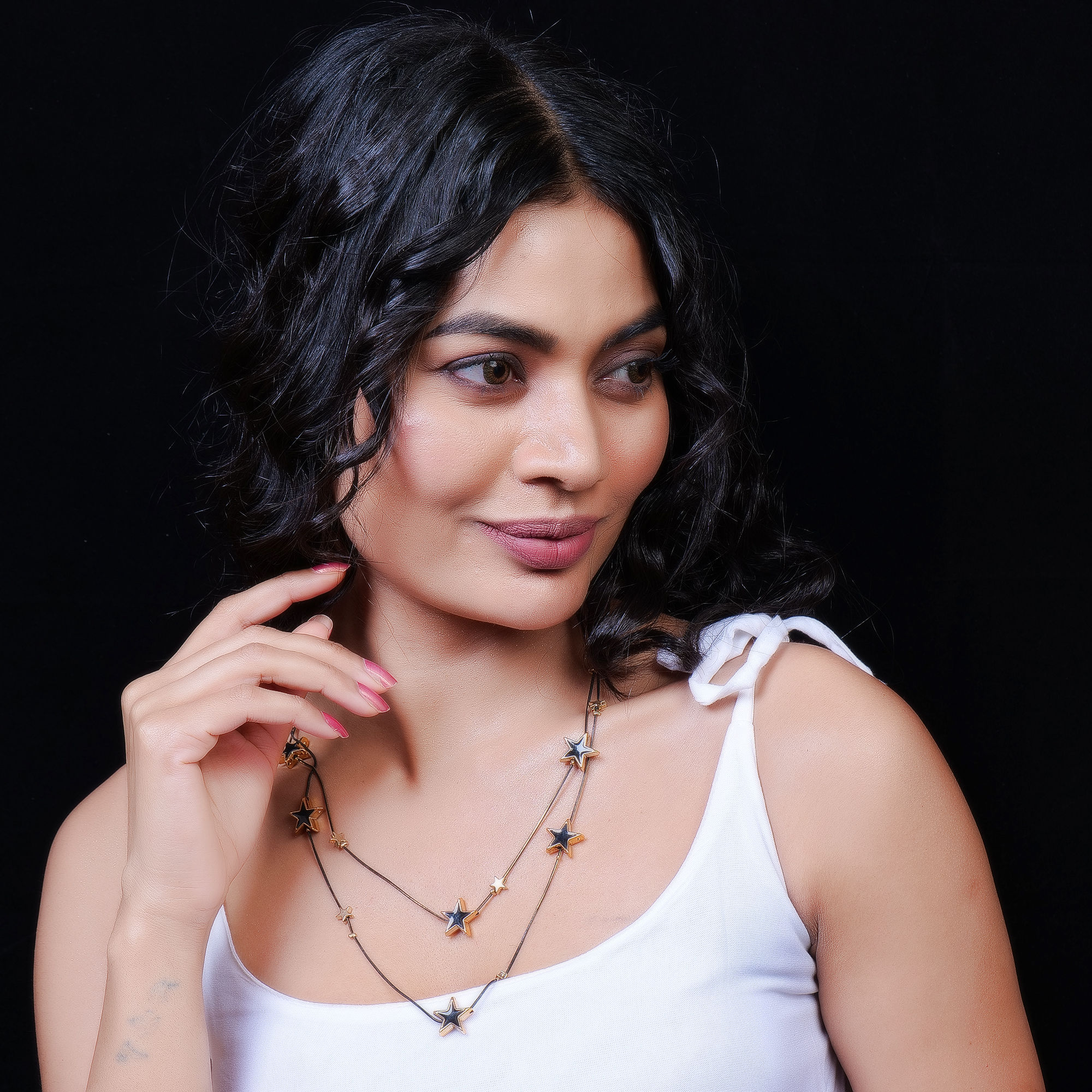 New fashion necklaces is brimming with creativity, innovation, and boundless style possibilities.