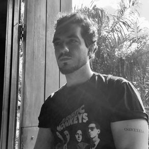 3º Prata da Casa | CONHEÇA OS SEMIFINALISTAS | Gustavo Mâia (Categoria Poema)