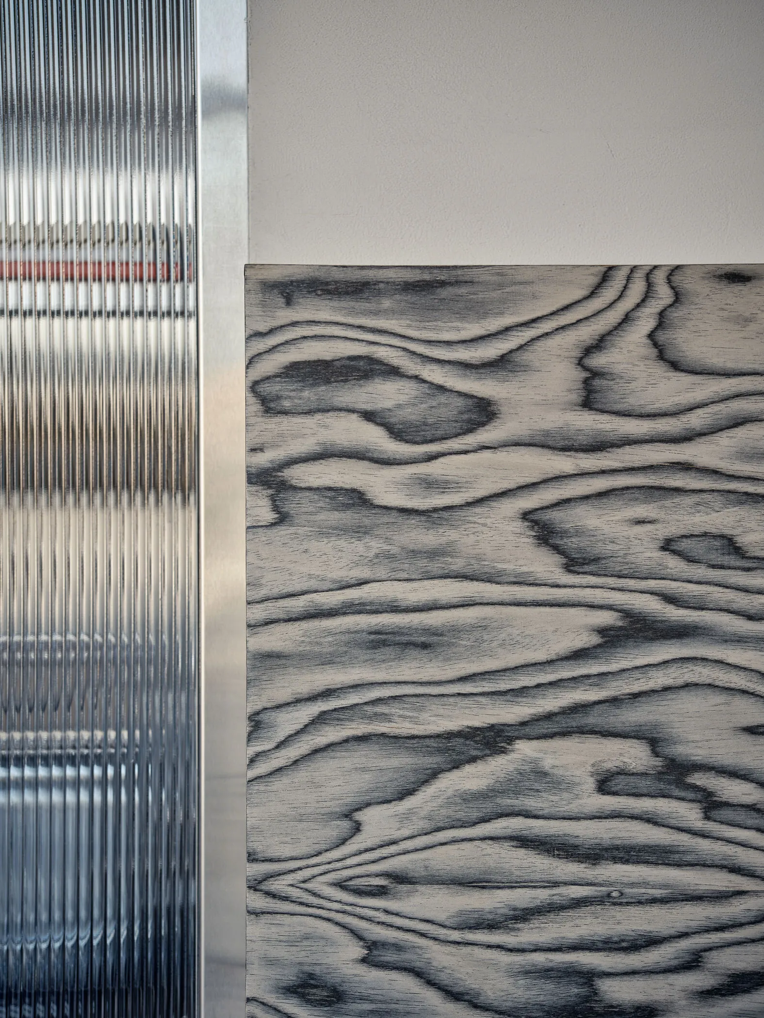 Grey Sottsass ALPI wood veneer as wall panel designed by Ettore Sottsass