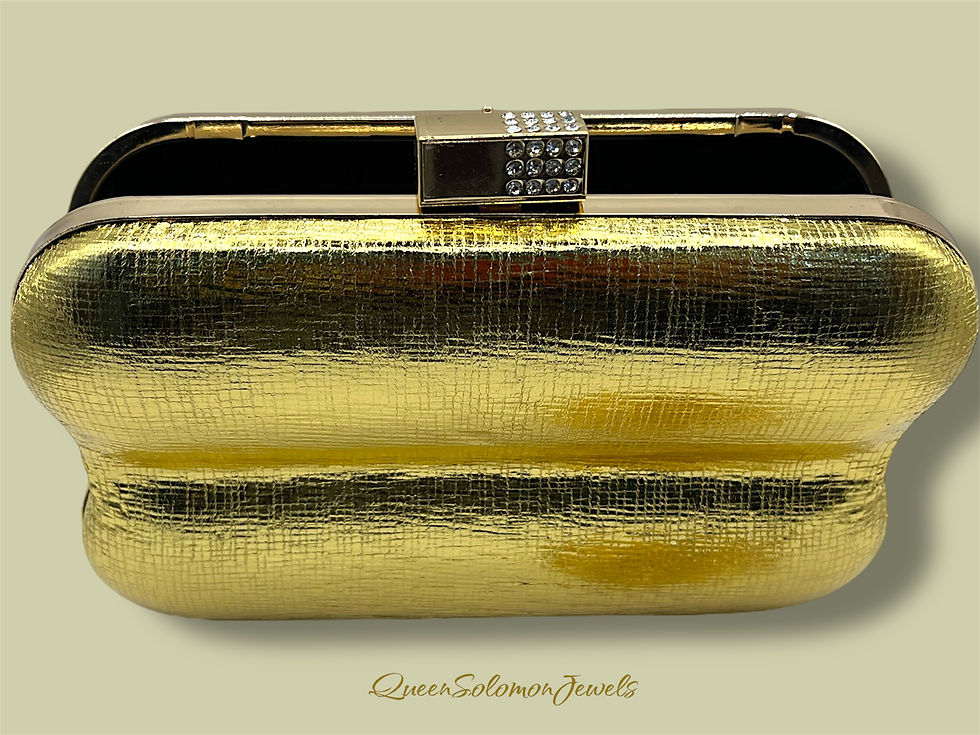 Thumbnail: Pampered Clutch