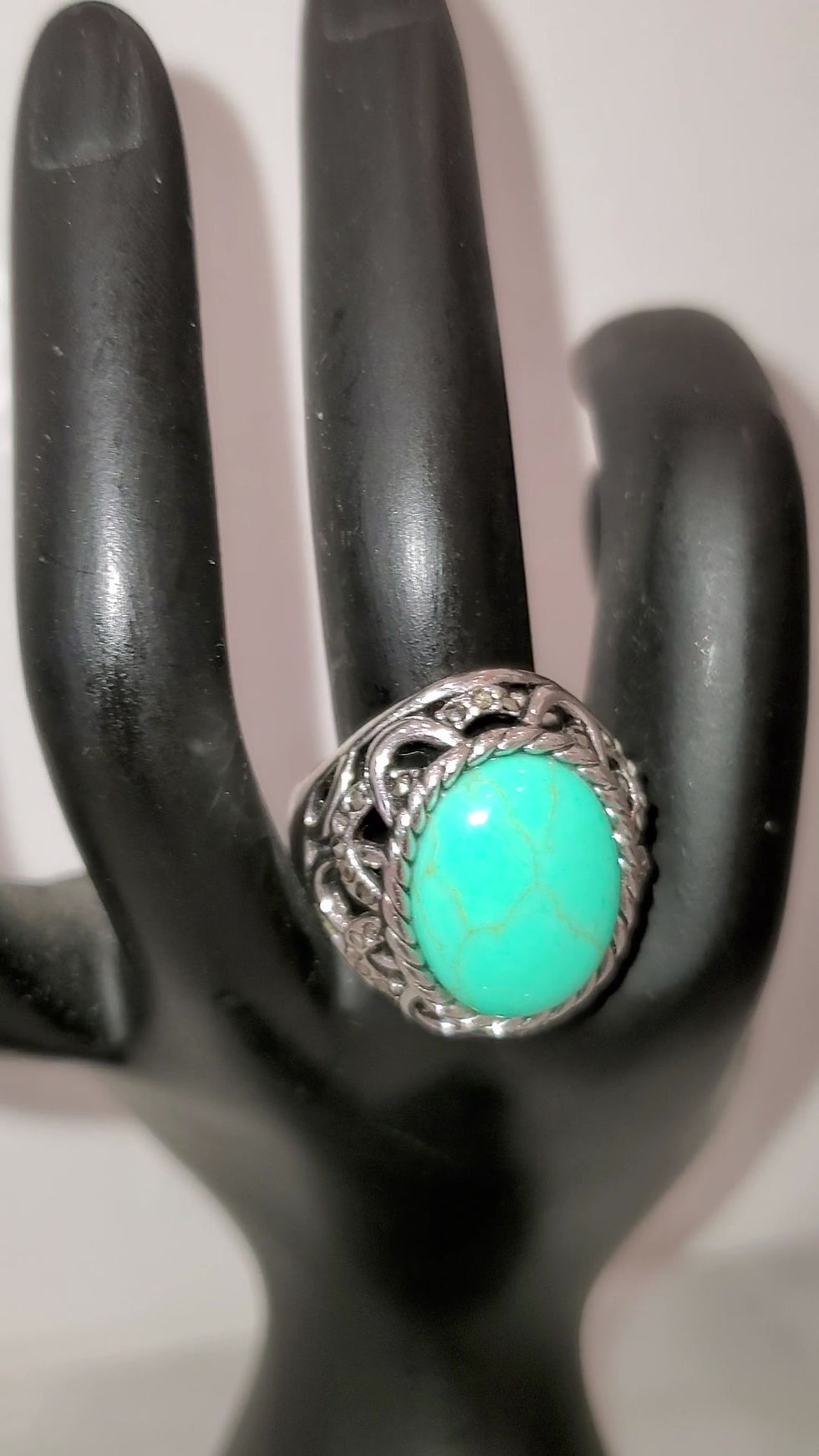 Thumbnail: VINTAGE JADE RING