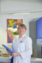 Corina Dezsö - Praxismanagement und Verwaltung, Zahntechnikerin