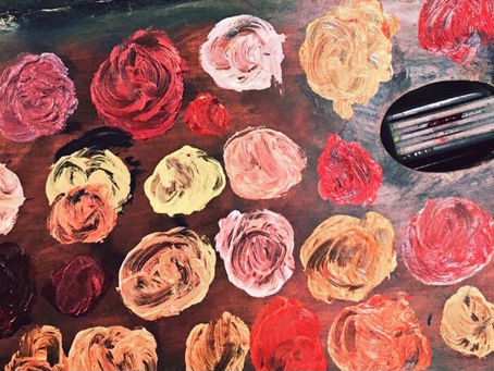 好きな飲み物を片手に。