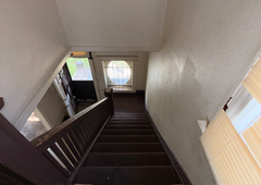 Photo 10 of 740 N 22nd St