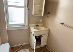Photo 3 of 2317 Grand Ave
