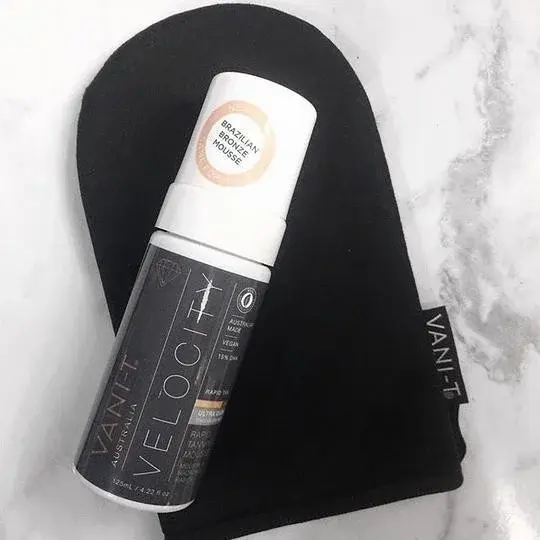 Thumbnail: Zelfbruin handschoen