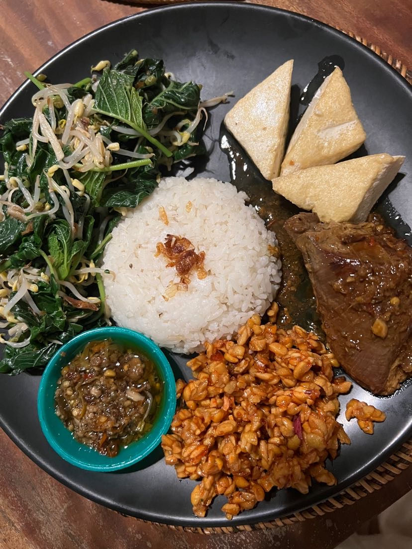 Balinese nasi campur