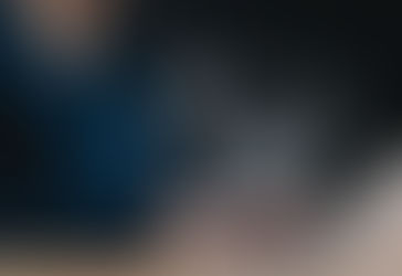 Woman that is looking for GEO and SEO information regarding it in the digital world.