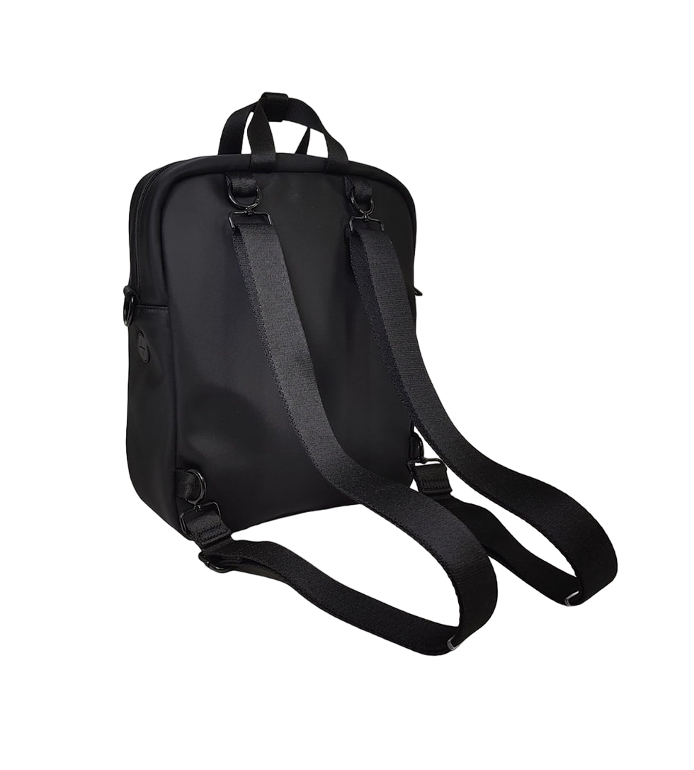 Miniatura: MOCHILA / BOLSO NEGRO (correas incluidas)