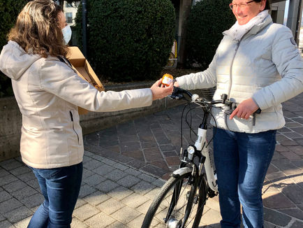 Süsse Grüsse vom Frauenbund
