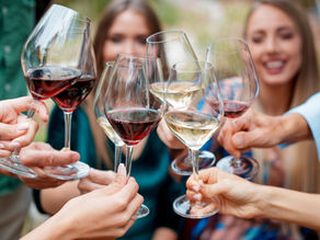 🔍 Explore Uncork Orange Wine Tours!